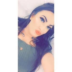 Meet your Posher, Erika daysy